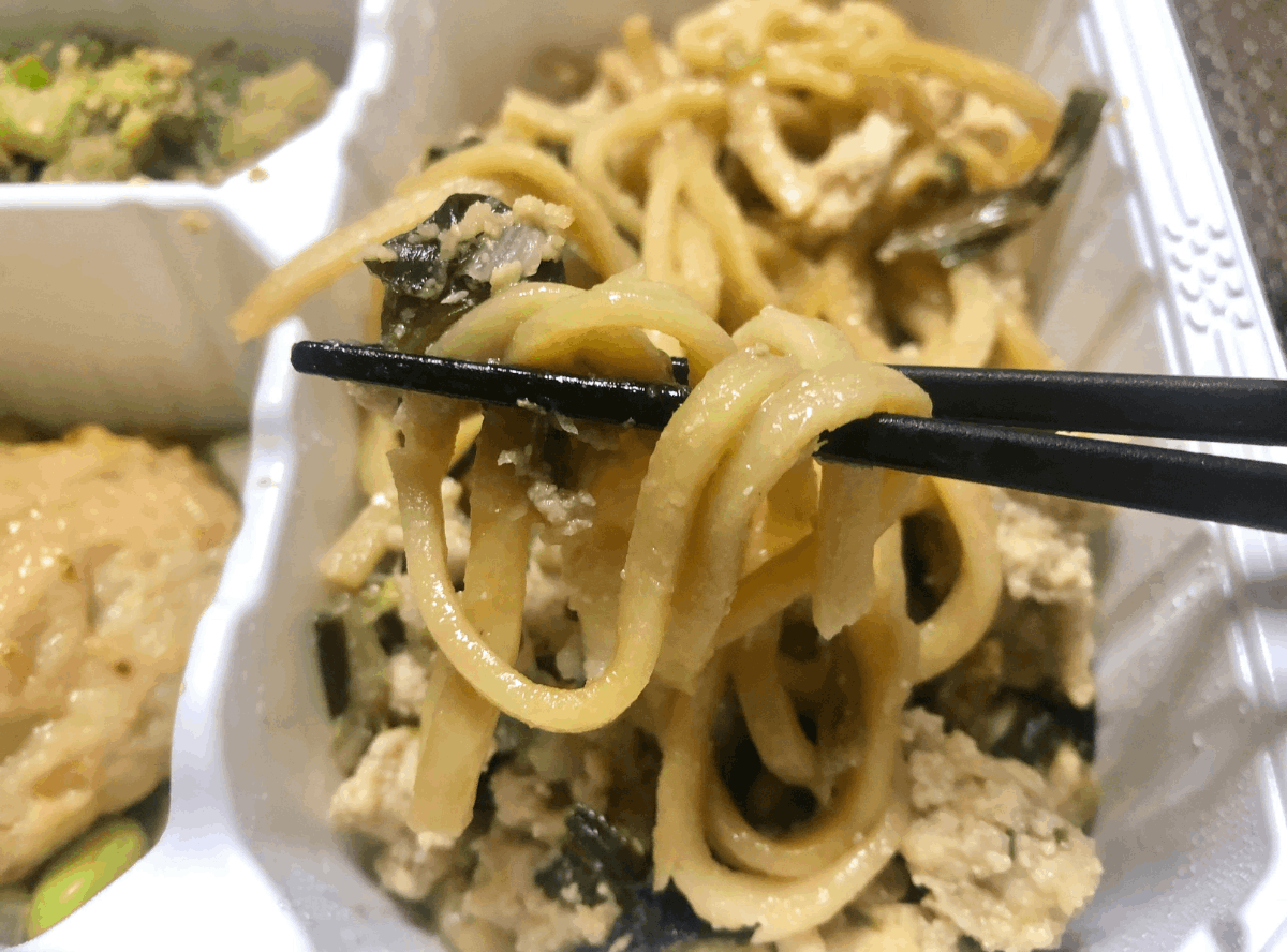 鶏つくねと上海風焼きそば3