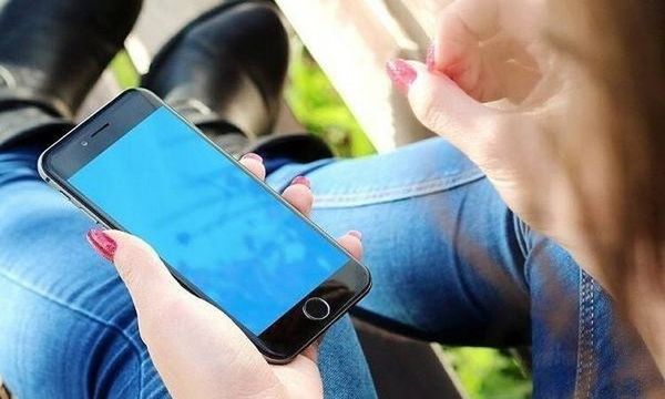 Instagramアプリを使ってリポストする方法