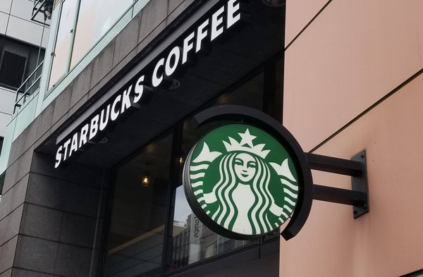 スターバックスの外観