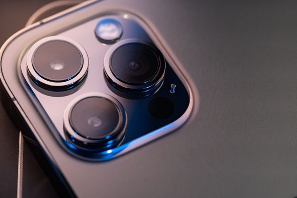 アルバム内の写真や画像が使えると、個性アップ