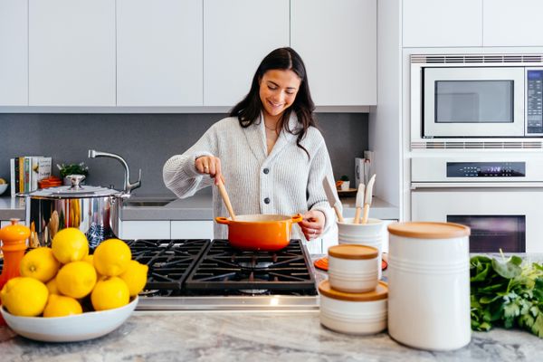 一人暮らしでも作れる、かんたんなレシピが載っているか