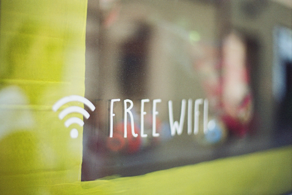 大手キャリアが提供するWi-Fi