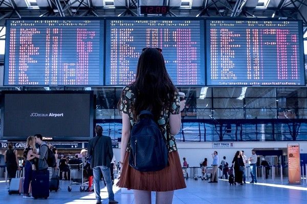 海外から日本国内のサイトを開くならVPNが必須