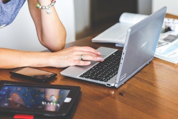3デバイス以上で同時に使えるアプリだと快適に使える