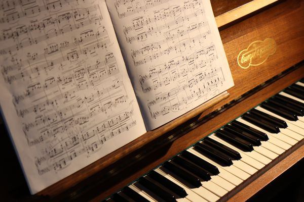 音叉のように基準音を鳴らせるアプリも