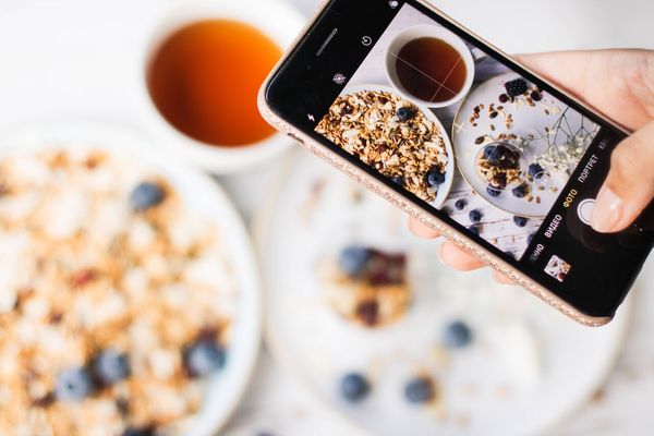 インスタストーリーをおしゃれにするおすすめ加工5選【基本編】