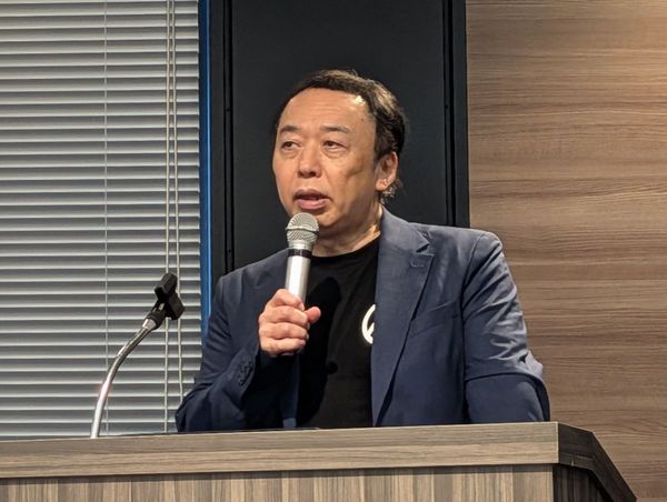 鈴木章太郎氏