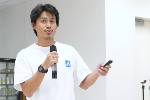 田崎 夢満氏