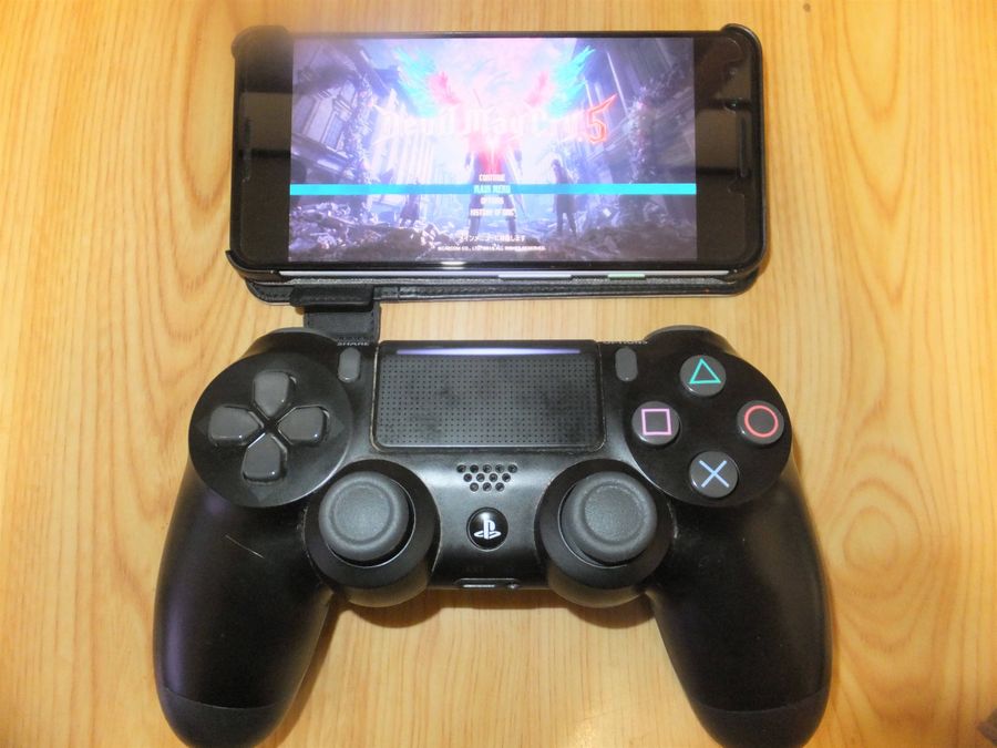 Google Pixel 3とDUALSHOCK 4