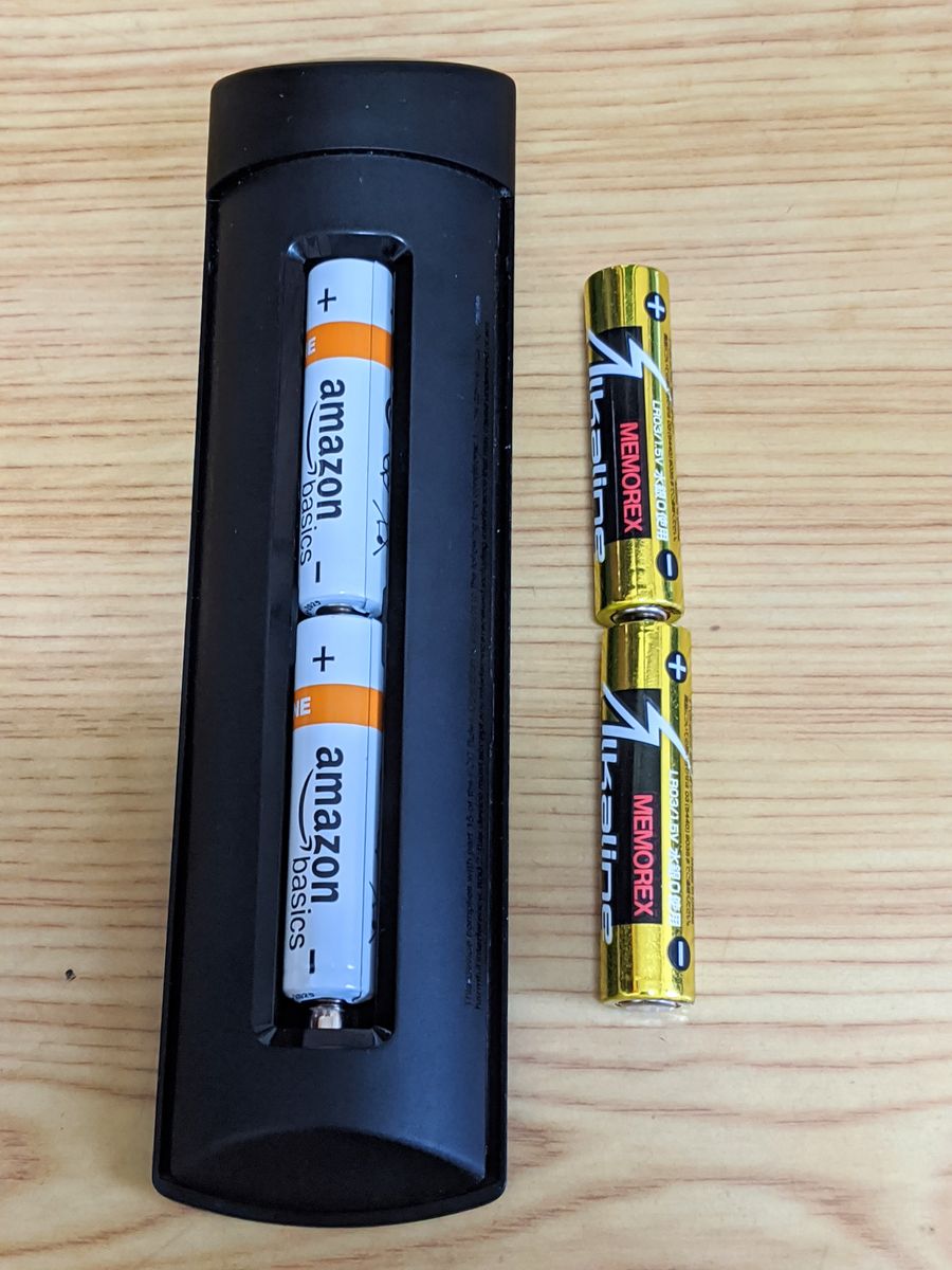 リモコンの乾電池を交換
