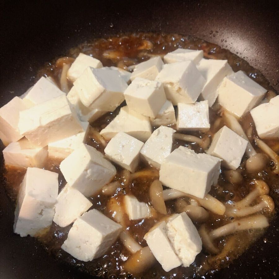 ヨシケイ「ソースでラクラク♪ 麻婆豆腐」のレビュー画像2