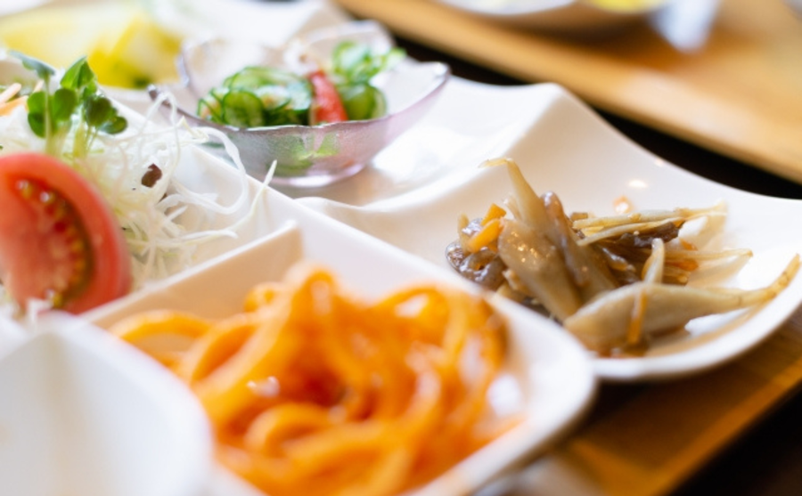 野菜　食事　イメージ