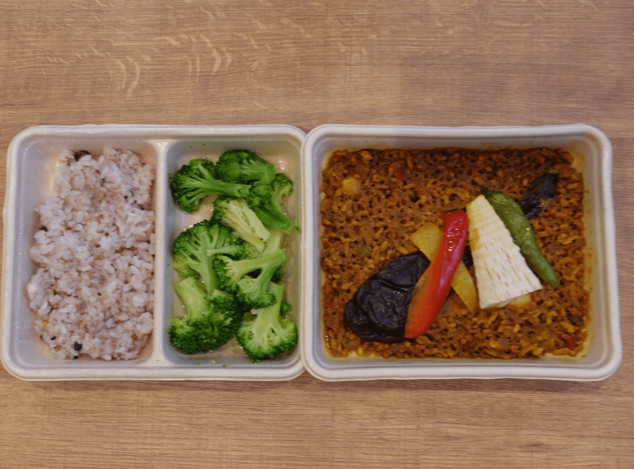DELIPICKSサブスクリプションのキーマカレーの画像